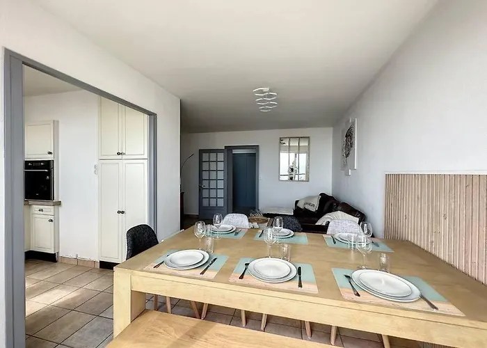 Bord De Vue Panoramique Avec Parking Prive 아파트