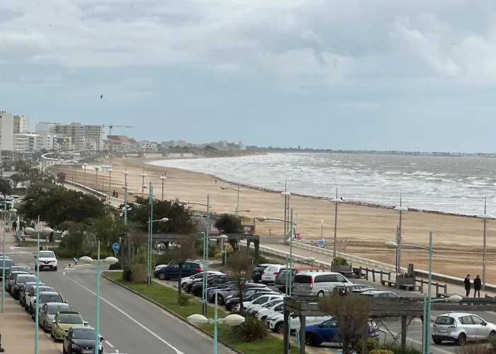 Bord De Vue Panoramique Avec Parking Prive * 생장드몽